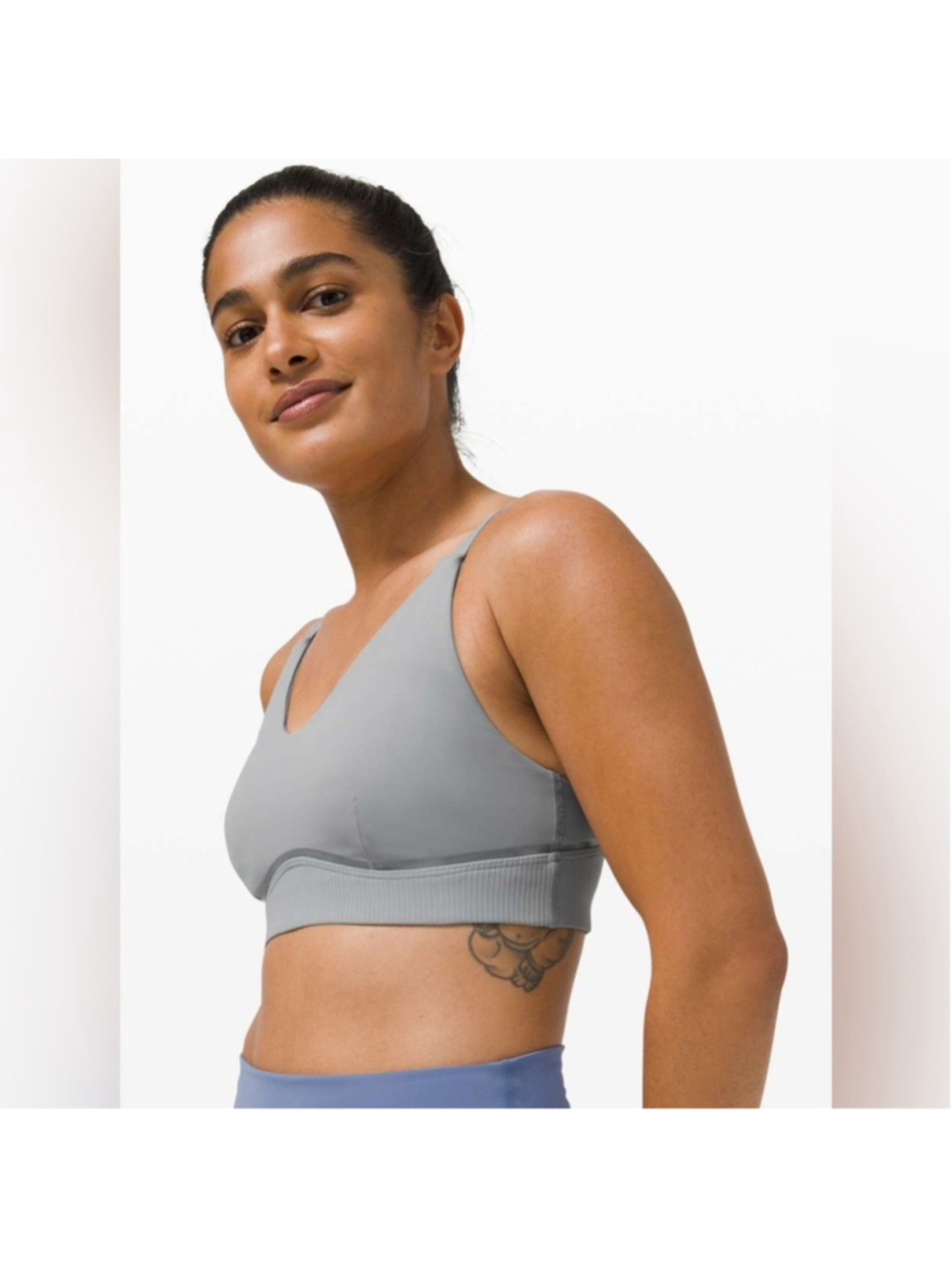 Lululemon radiant motion bra, medium support size 6 b/c cups in rhino grey